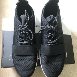 Men’s Sneakers